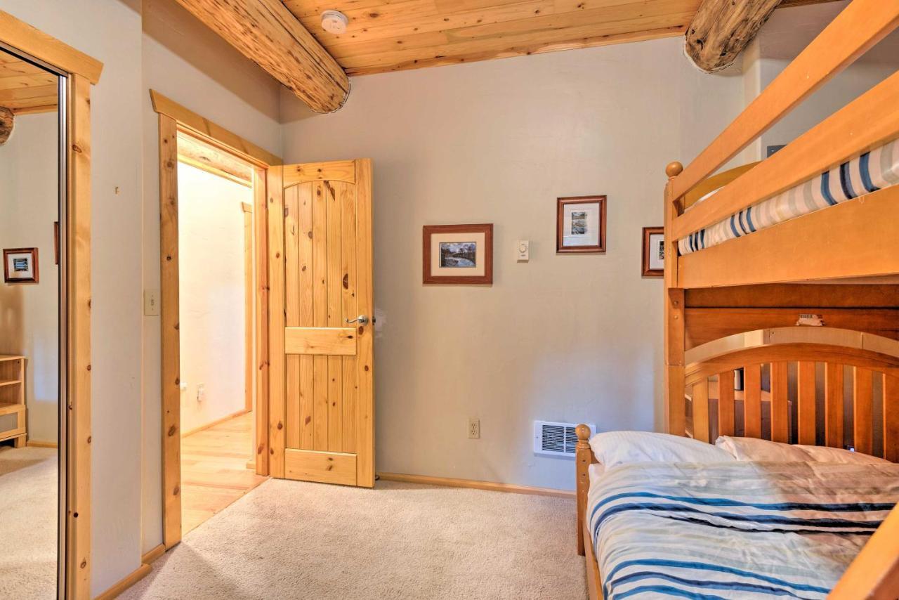 Riverfront Gold Bar Log Cabin Near Stevens Pass! 外观 照片
